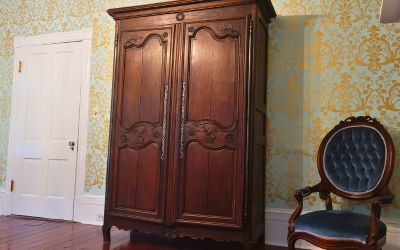 How Did This Big Piece of Furniture Get Up Here? The Fascinating History of Knock-Down Wardrobes